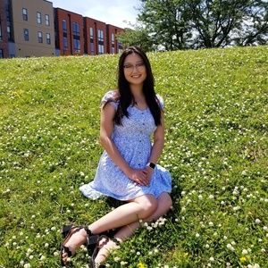 Meet your Posher, Alicia